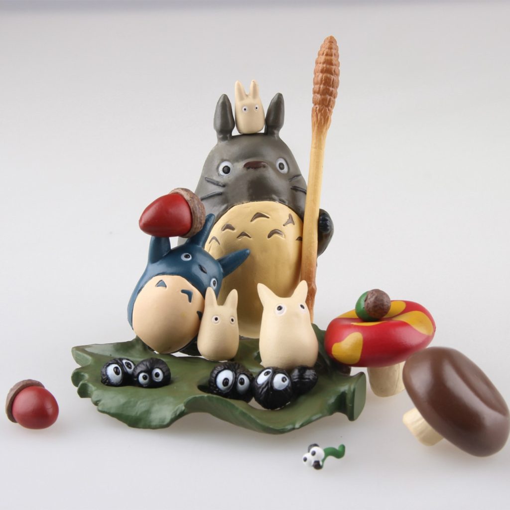Anime Miyazaki Hayao My Neighbor Totoro with Umbrella Fried charcoal Figure Birthday gift Collectible Model ToyGarden 2 - Ghibli Europe Store